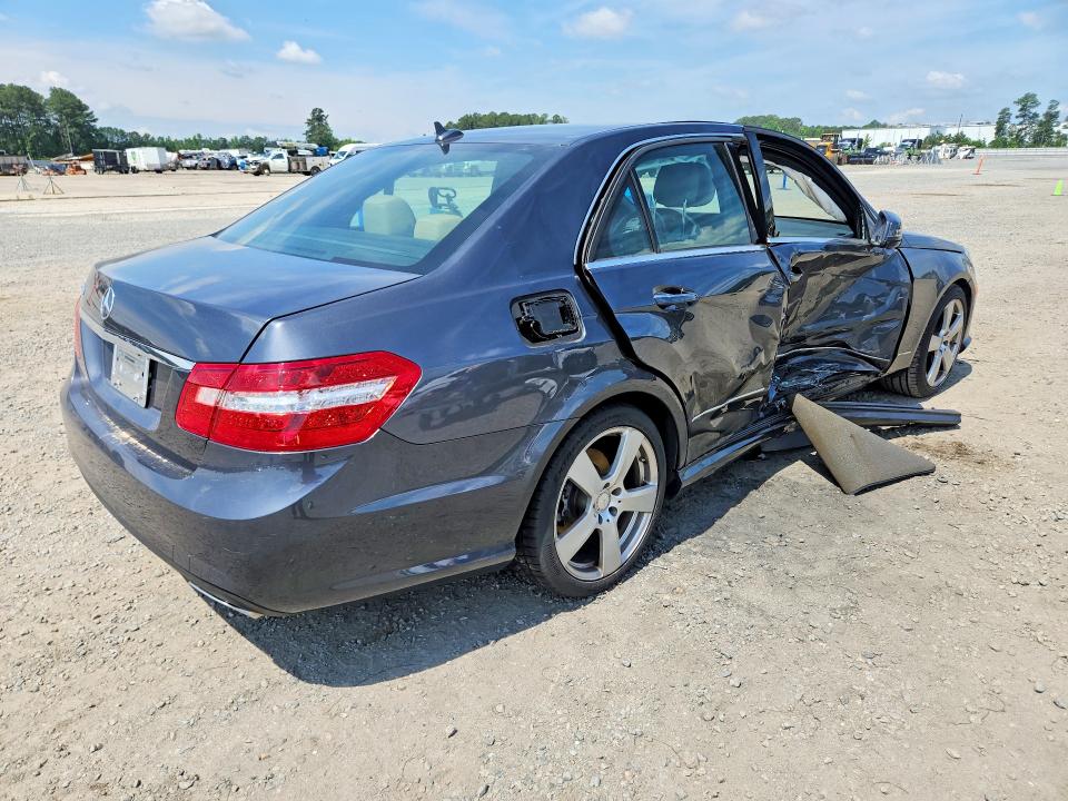 2010 Mercedes-benz E-klasse VIN WDDHF5GB7AA078797 COPART salvage auction — SIDE, NC - SALVAGE CERTIFICATE OF TITLE, sold $2,000 on 2026-07-27 (photo 3)