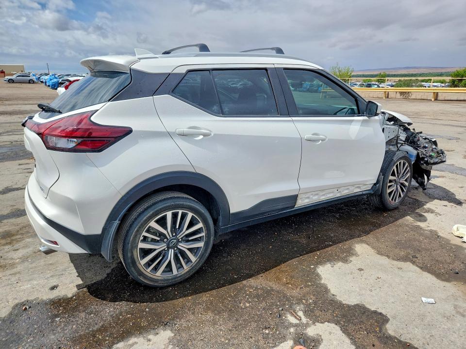 2022 Nissan Kicks VIN 3N1CP5CV4NL527727 COPART salvage auction — FRONT END, Nm - Cert Of Title-Salvage, sold $225 on 2026-07-02 (photo 3)