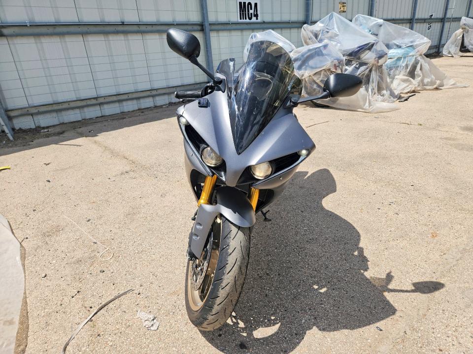 2014 Yamaha Yzf VIN JYARN23E2EA018282 COPART salvage auction — SIDE, Il - Salvage Certificate, sold $5,400 on 2026-07-30 (photo 2)