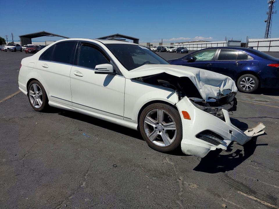 2011 Mercedes-benz C-klasse VIN WDDGF5EB2BA515749 COPART salvage auction — FRONT END, Ca - Salvage Certificate, sold $450 on 2026-07-02 (photo 4)