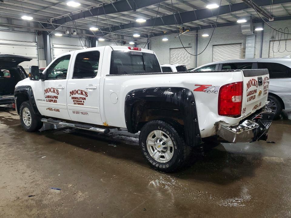 2009 Chevrolet Silverado 2500 VIN 1GCHK63699F113777 COPART salvage auction — SIDE, Mn - Cert Of Title-Salvage, sold $1,550 on 2026-07-09 (photo 2)