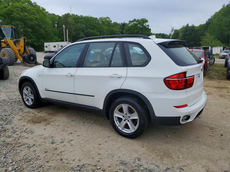 2012 BMW X5 VIN 5UXZV4C51CL755019 COPART salvage auction — MINOR DENT/SCRATCHES, Nh - Certificate Of Title, sold $1,800 on 2026-07-29 (photo 2)