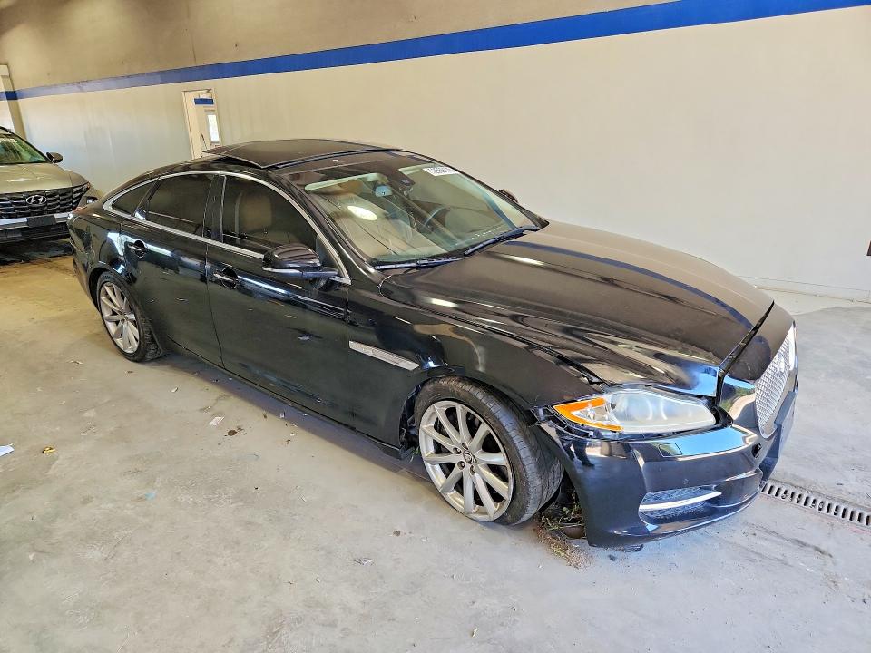 2011 Jaguar Xj VIN SAJWA1CBXBLV08442 COPART salvage auction — FRONT END, VA - CERTIFICATE OF TITLE, sold $625 on 2026-07-02 (photo 4)