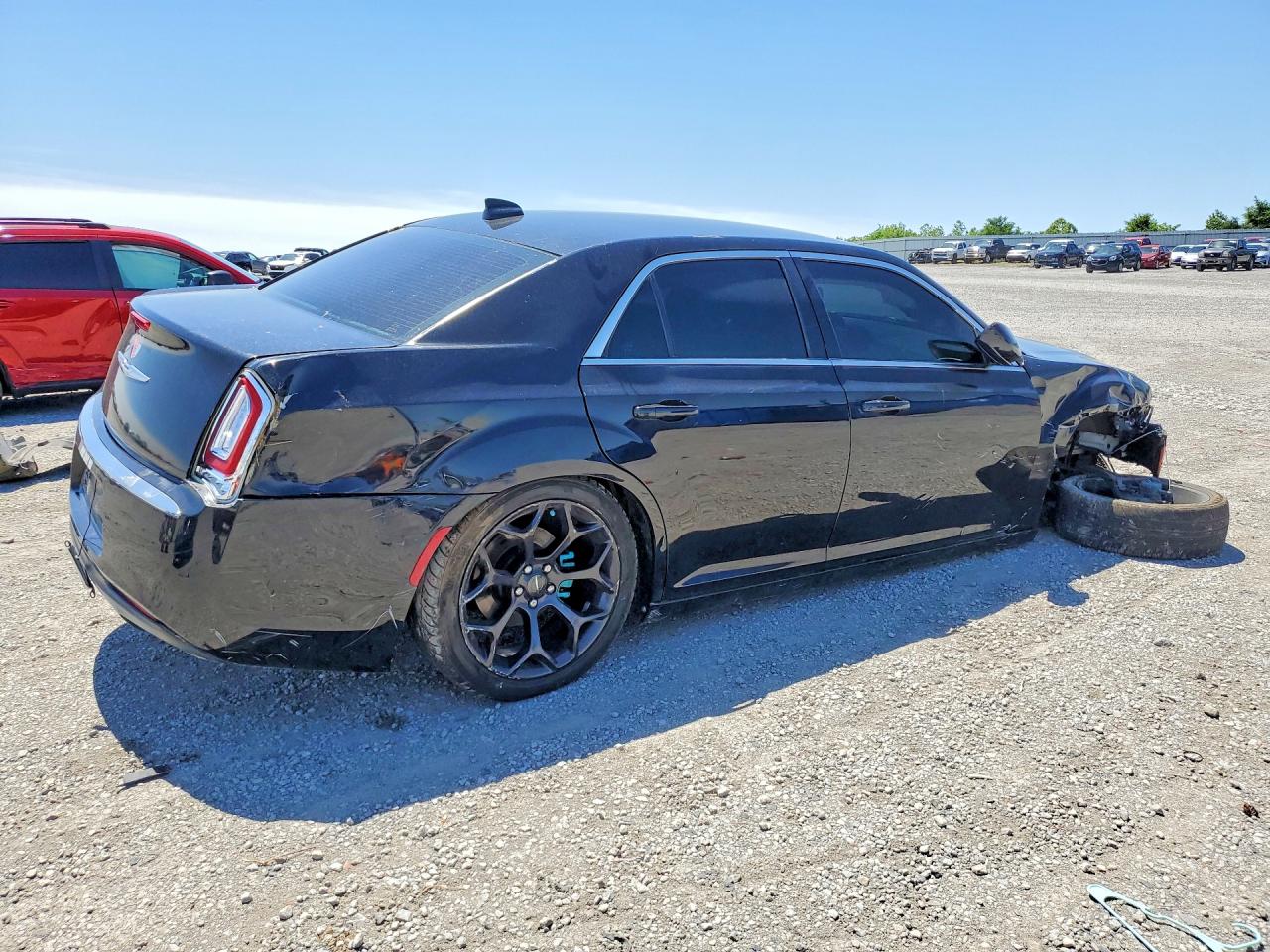 2015 Chrysler 300 VIN 2C3CCAAG5FH830035 COPART salvage auction — Front End, KY - CERT OF TITLE-SALVAGE, sold $1,600 on 2026-07-09 (photo 3)