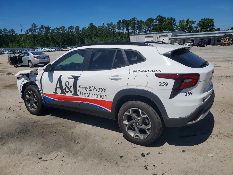 2025 Chevrolet Trax VIN KL77LHEP2SC279847 COPART salvage auction — SIDE, Sc - Cert Of Title-Salvage, sold $6,400 on 2026-07-27 (photo 2)