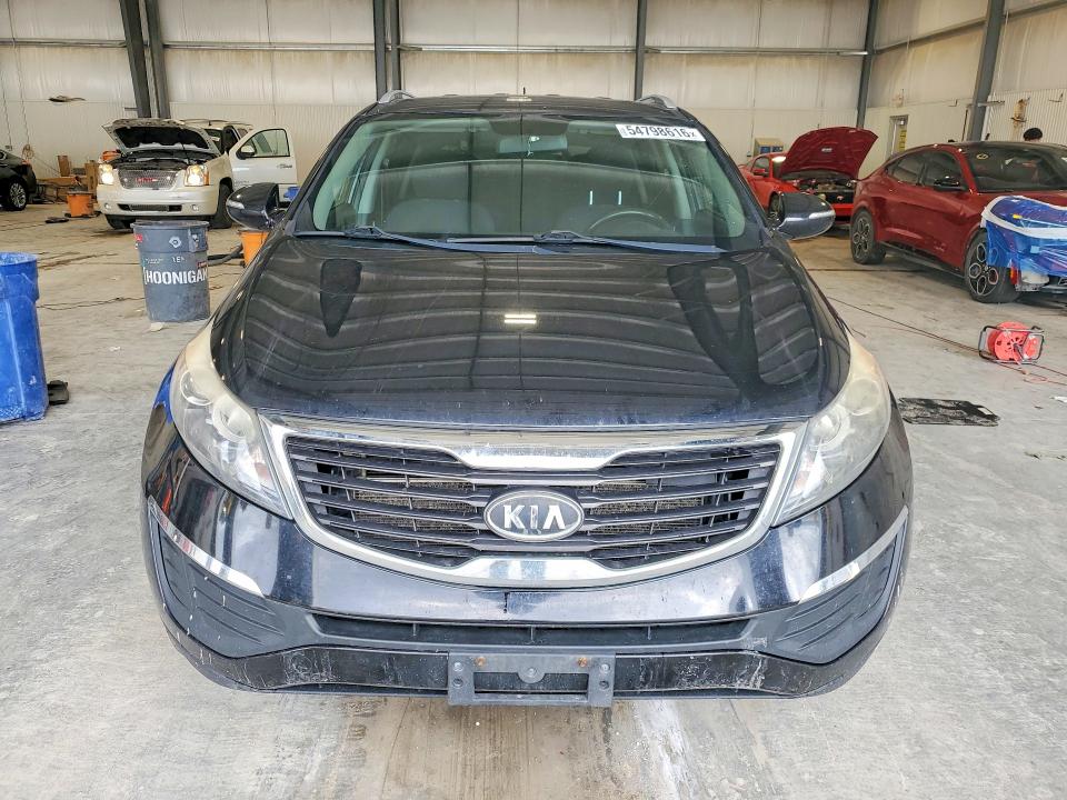 2011 Kia Sportage VIN KNDPBCA2XB7153330 COPART salvage auction — HAIL, Ne - Certificate Of Title, sold $750 on 2026-07-02 (photo 5)