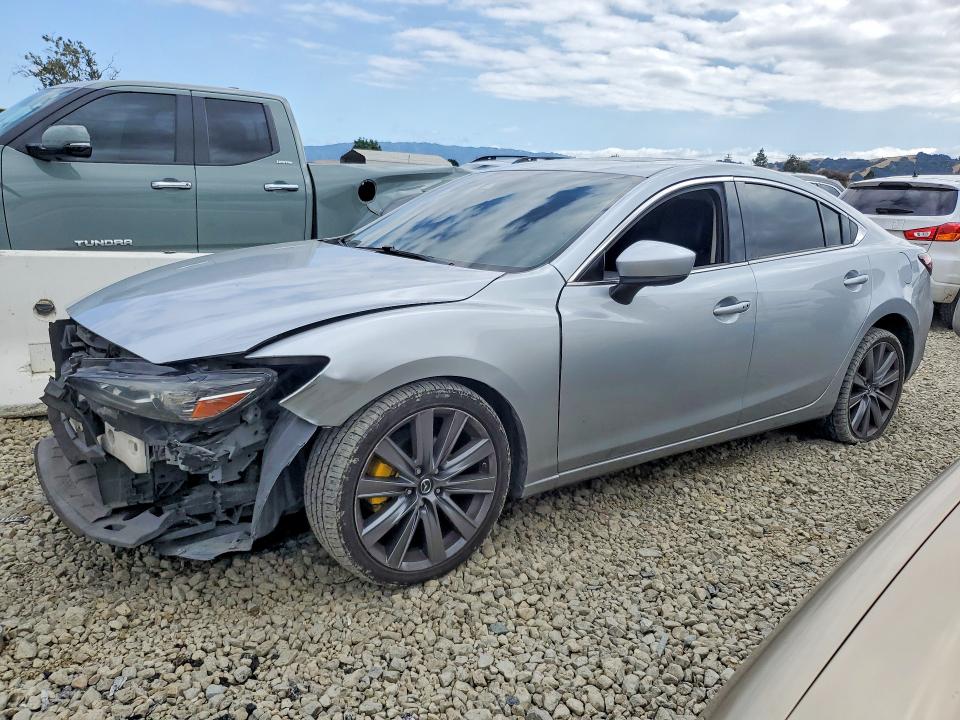 2018 Mazda 6 VIN JM1GL1VM3J1335109 COPART salvage auction — FRONT END, Salvage Title, sold $2,200 on 2026-07-16 (photo 1)