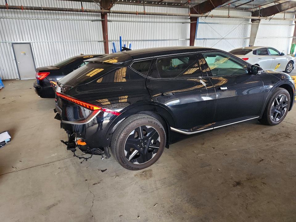 2025 Kia VIN 5XYC3DJC6SG009075 COPART salvage auction — REAR END, Ca - Salvage Certificate, sold $14,400 on 2026-07-13 (photo 3)