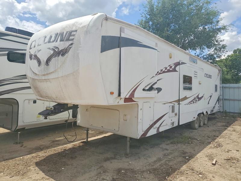 2008 Heartland rv VIN 5SFGF40398E007202 COPART salvage auction — HAIL, KS - CERT OF TITLE-SALVAGE, sold $80 on 2026-09-24 (photo 2)