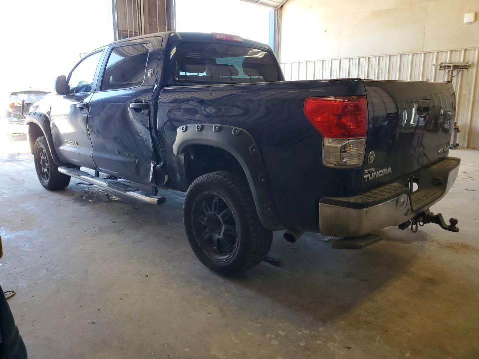 2013 Toyota Tundra VIN 5TFDW5F1XDX317889 COPART salvage auction — SIDE, Tx - Salvage Vehicle Title, sold $5,800 on 2026-07-06 (photo 2)