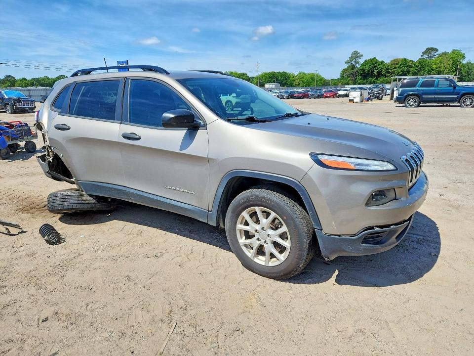 2017 Jeep VIN 1C4PJMAB5HW631760 COPART salvage auction — REAR END, Al - Cert Of Title-Salvage Title, sold $925 on 2026-07-09 (photo 4)