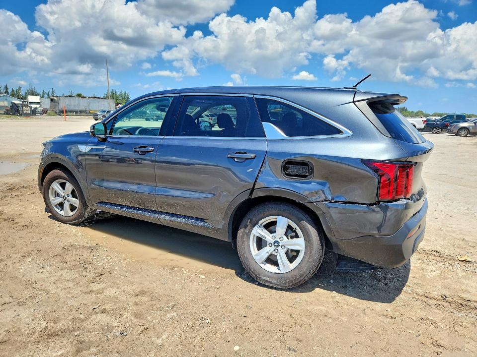 2022 Kia VIN 5XYRG4LC0NG110581 COPART salvage auction — REAR END, Fl - Cert Of Title Slvg Rebuildable, sold $7,100 on 2026-07-07 (photo 2)