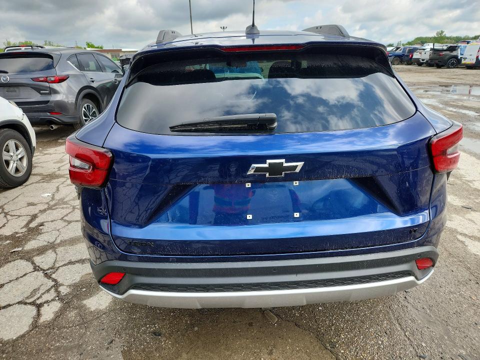 2024 Chevrolet Trax VIN KL77LHE20RC225848 COPART salvage auction — FRONT END, In - Cert Of Title-Salvage Title, sold $5,600 on 2026-07-17 (photo 6)
