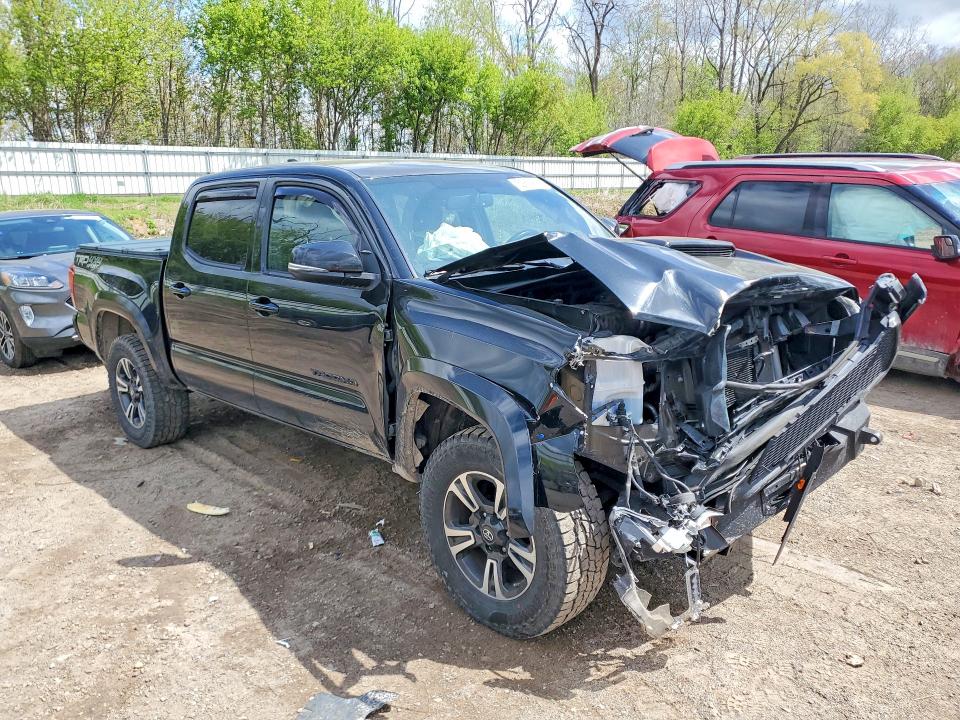 2017 Toyota Tacoma VIN 5TFCZ5AN6HX082975 COPART salvage auction — FRONT END, Mi - Certificate Of Title, sold $6,800 on 2026-07-22 (photo 4)