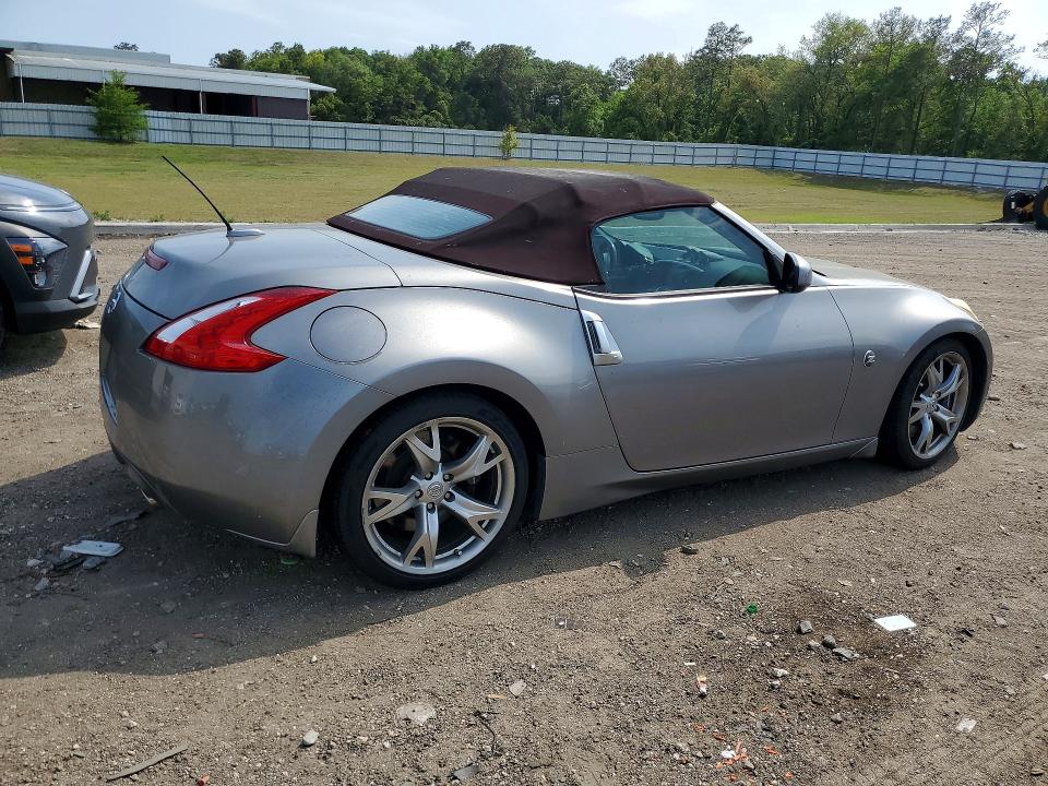 2010 Nissan 370z VIN JN1AZ4FHXAM303850 COPART salvage auction — MINOR DENT/SCRATCHES, Fl - Certificate Of Title, sold $500 on 2026-07-30 (photo 3)