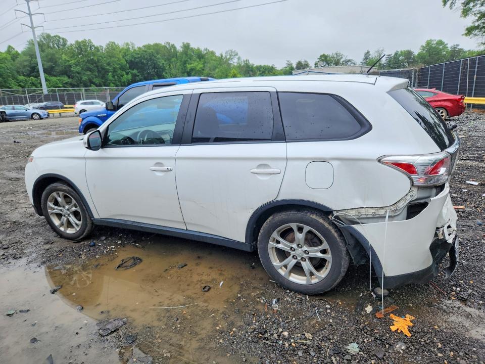 2015 Mitsubishi VIN JA4AD3A39FZ004226 COPART salvage auction — REAR END, Md - Cert Of Salvage > 75% Damage, sold $1,250 on 2026-07-24 (photo 2)