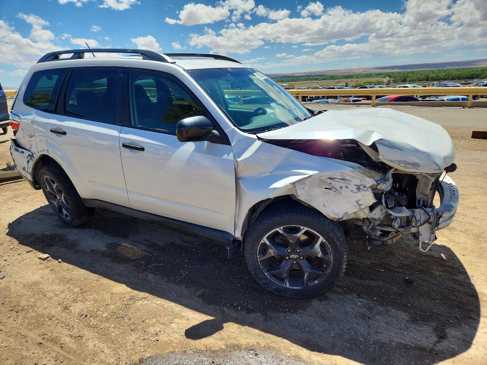 2011 Subaru Forester VIN JF2SHABC3BH725497 COPART salvage auction — SIDE, Nm - Cert Of Title-Salvage, sold $325 on 2026-07-13 (photo 4)