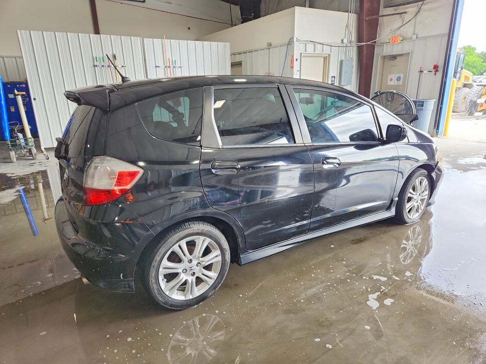 2009 Honda Fit VIN JHMGE88419S068734 COPART salvage auction — FRONT END, Il - Salvage Certificate, sold $275 on 2026-07-08 (photo 3)