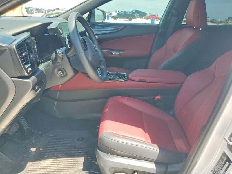 2025 Lexus VIN JTJGGCEZ9S5011634 COPART salvage auction — FRONT END, Tx - Salvage Vehicle Title, sold $7,800 on 2026-07-30 (photo 7)