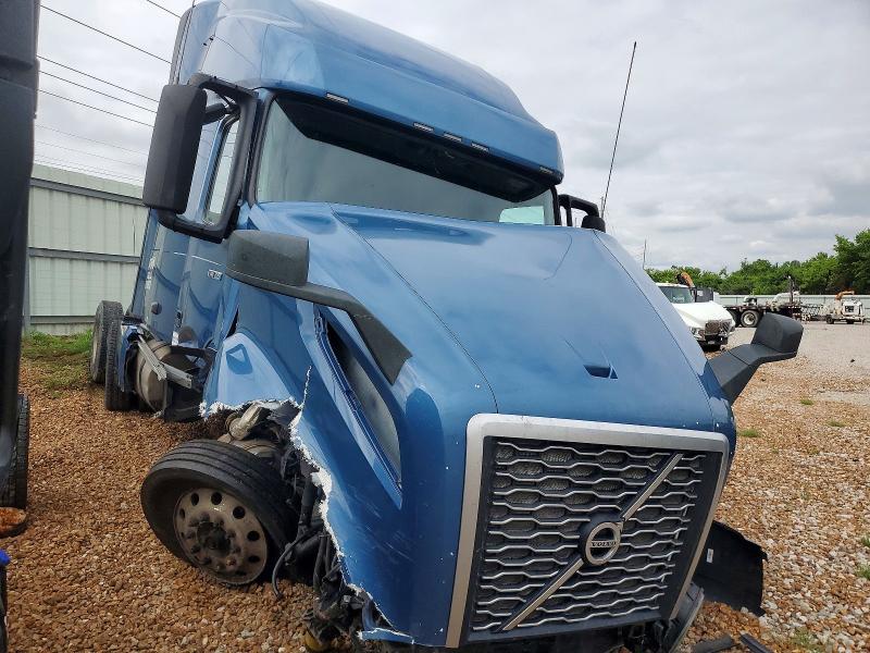 2020 Volvo VIN 4V4NC9EG6LN217541 COPART salvage auction — FRONT END, Mo - Salvage Certificate Of Title, sold $6,500 on 2026-07-09 (photo 1)