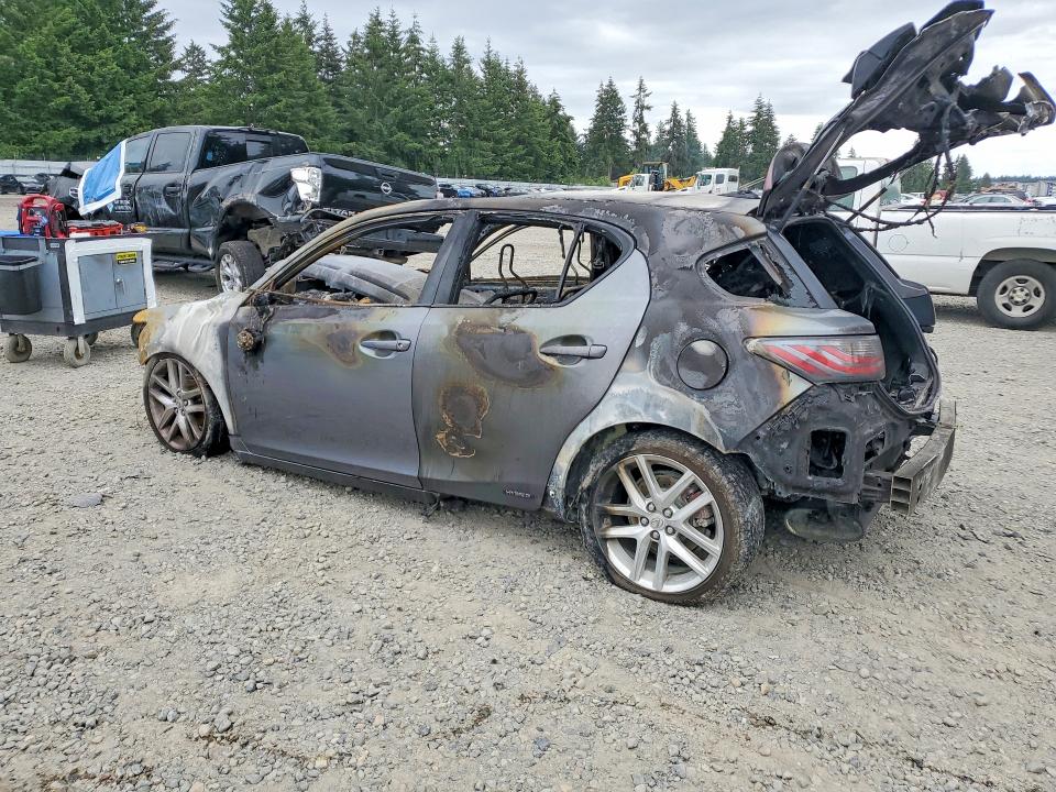 2013 Lexus Ct 200 VIN JTHKD5BH6D2160812 COPART salvage auction — BURN, Ca - Non-Repairable Vehicle Cert, sold $175 on 2026-07-17 (photo 2)