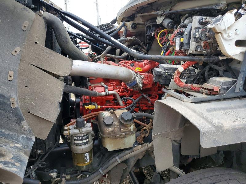 2023 Freightliner 108sd VIN 3ALHG5FE8PDNN3094 COPART salvage auction — ROLLOVER, IN - CERT OF TITLE-SALVAGE TITLE (P), sold $11,000 on 2026-08-06 (photo 7)