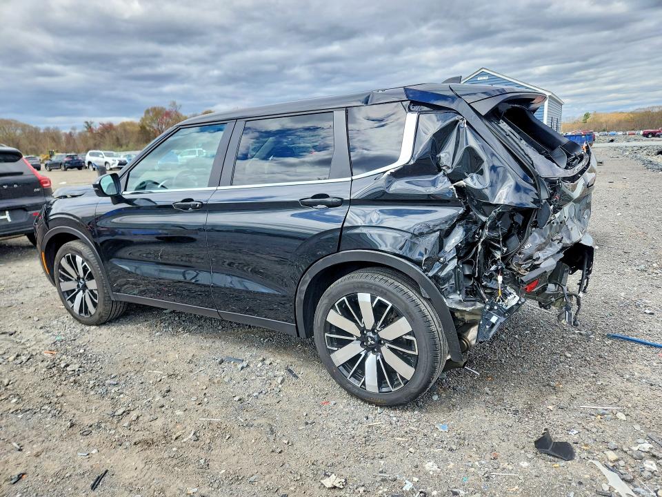 2025 Mitsubishi Outlander VIN JA4J4VA84SZ029469 COPART salvage auction — REAR END, Ma - Cert Of Title-Salvage, sold $6,300 on 2026-07-15 (photo 2)