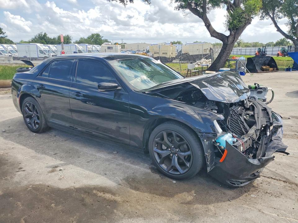 2023 Chrysler 300 VIN 2C3CCABG6PH647002 COPART salvage auction — FRONT END, Fl - Certificate Of Destruction, sold $3,800 on 2026-08-28 (photo 4)