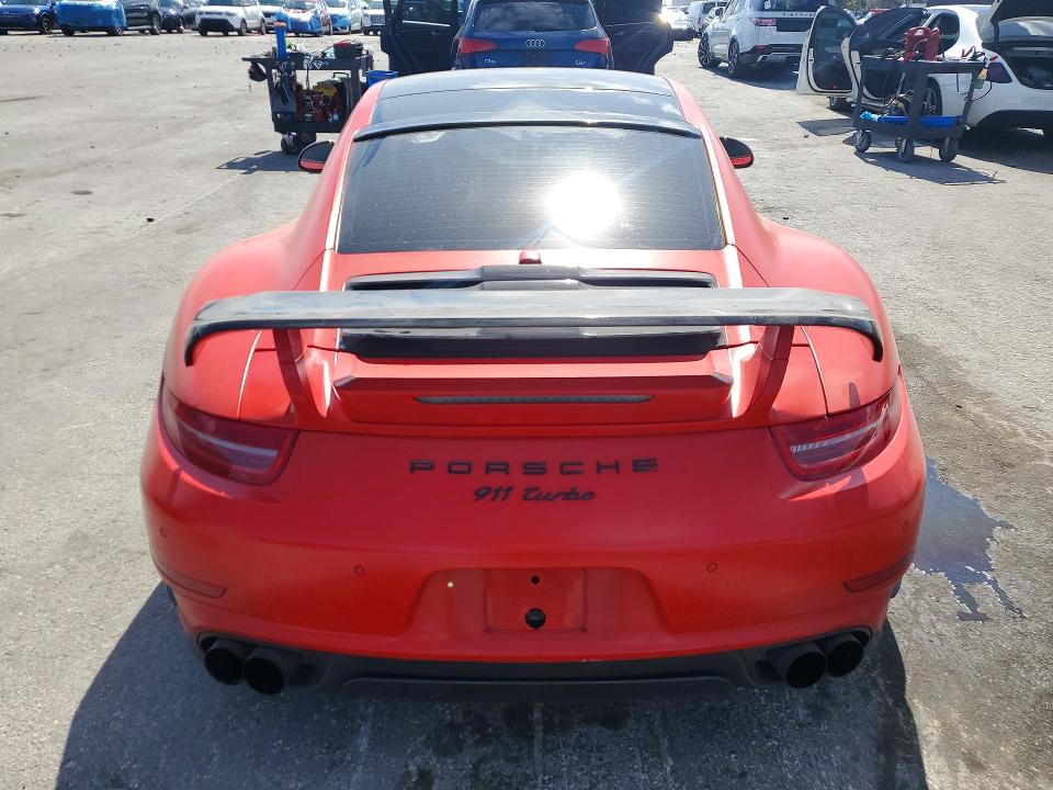 2014 Porsche 911 VIN WP0AD2A96ES166777 COPART salvage auction — FRONT END, Fl - Cert Of Title Slvg Rebuildable, sold $62,000 on 2026-08-06 (photo 6)