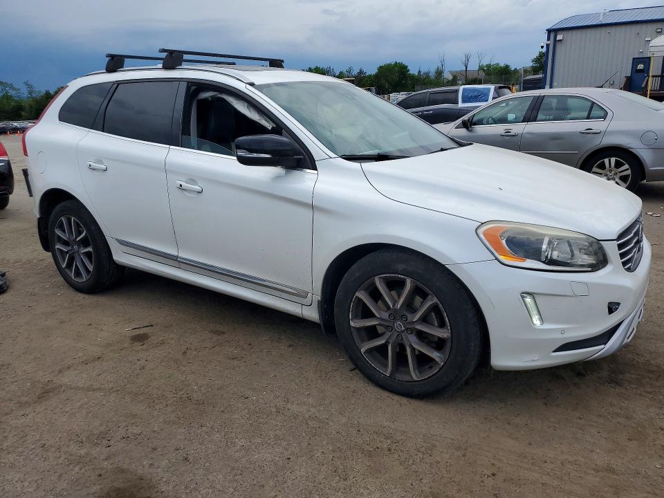 2017 Volvo Xc60 VIN YV449MRR2H2096162 COPART salvage auction — FRONT END, Salvage Title, sold $4,050 on 2026-07-10 (photo 4)