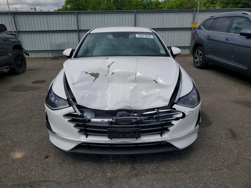 2023 Hyundai Sonata VIN KMHL24JA2PA258882 COPART salvage auction — FRONT END, NJ - CERT OF TITLE-SALVAGE, sold $4,100 on 2026-07-28 (photo 5)