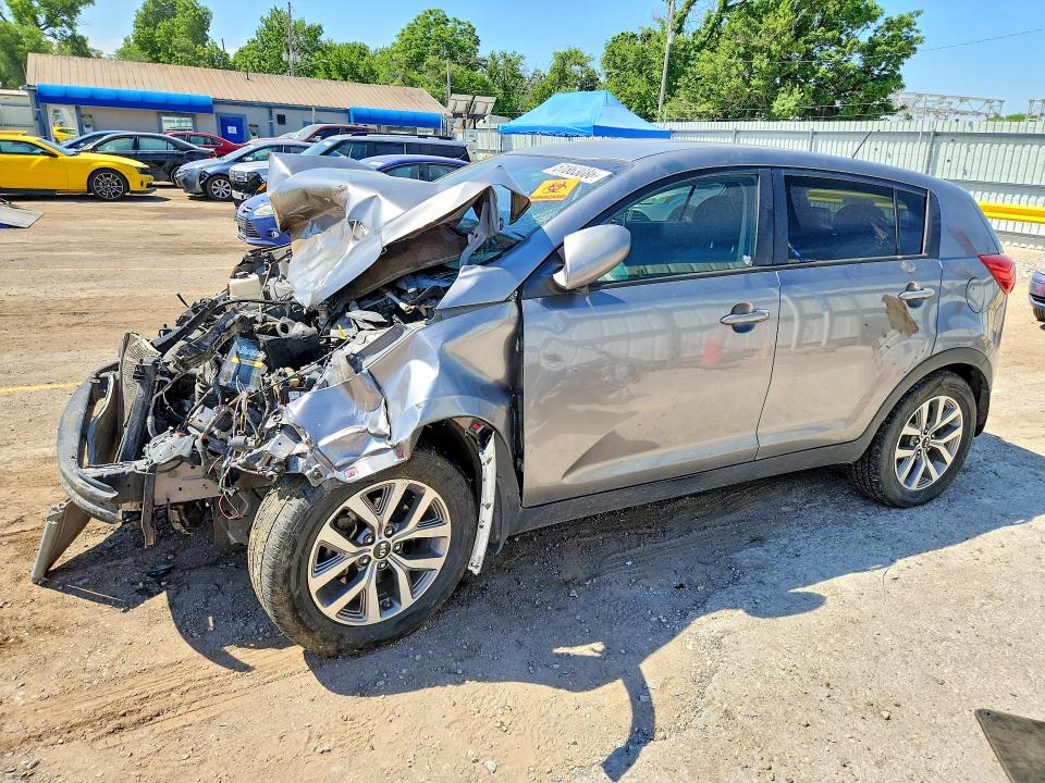 2015 Kia Sportage VIN KNDPB3AC5F7781438 COPART salvage auction — FRONT END, Id - Salvage Certificate Of Title, sold $225 on 2026-07-22 (photo 1)