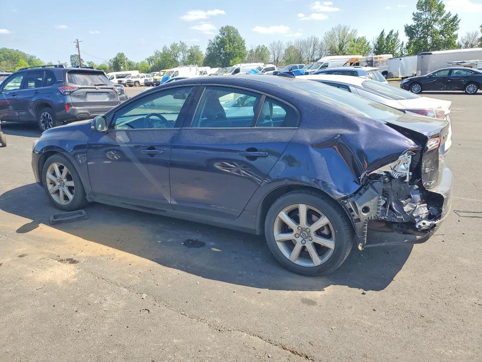 2016 Volvo S60 VIN YV126MFJ0G2409106 COPART salvage auction — REAR END, Or - Salvage Title Certificate, sold $975 on 2026-08-12 (photo 2)