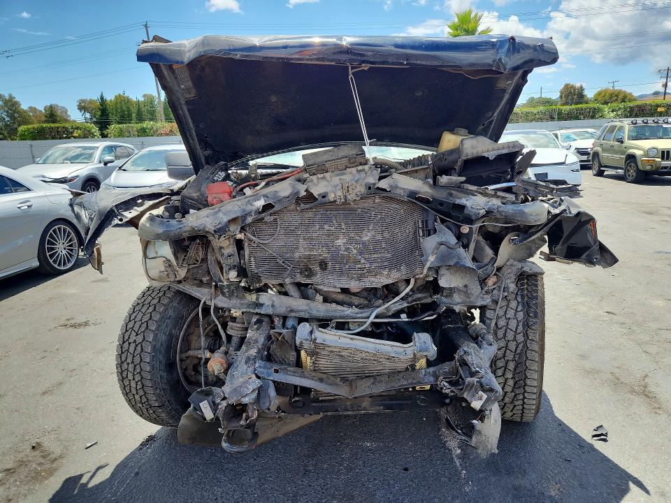 2017 Ford Expedition VIN 1FMJK1JT5HEA12958 COPART salvage auction — FRONT END, CA - SALVAGE CERTIFICATE, sold $525 on 2026-07-09 (photo 5)