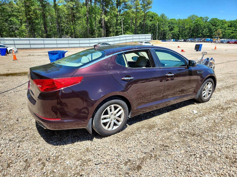 2013 Kia VIN 5XXGM4A72DG258952 COPART salvage auction — MINOR DENT/SCRATCHES, NC - SALVAGE CERTIFICATE OF TITLE, sold $850 on 2026-07-24 (photo 3)