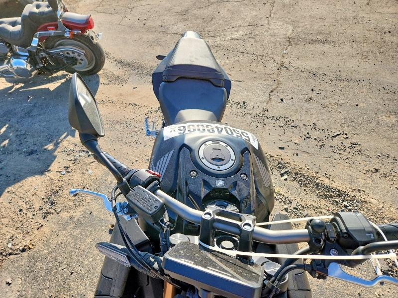 2026 Honda Cb VIN MLHRH1659T5200436 COPART salvage auction — SIDE, Id - Salvage Certificate Of Title, sold $2,150 on 2026-07-30 (photo 5)
