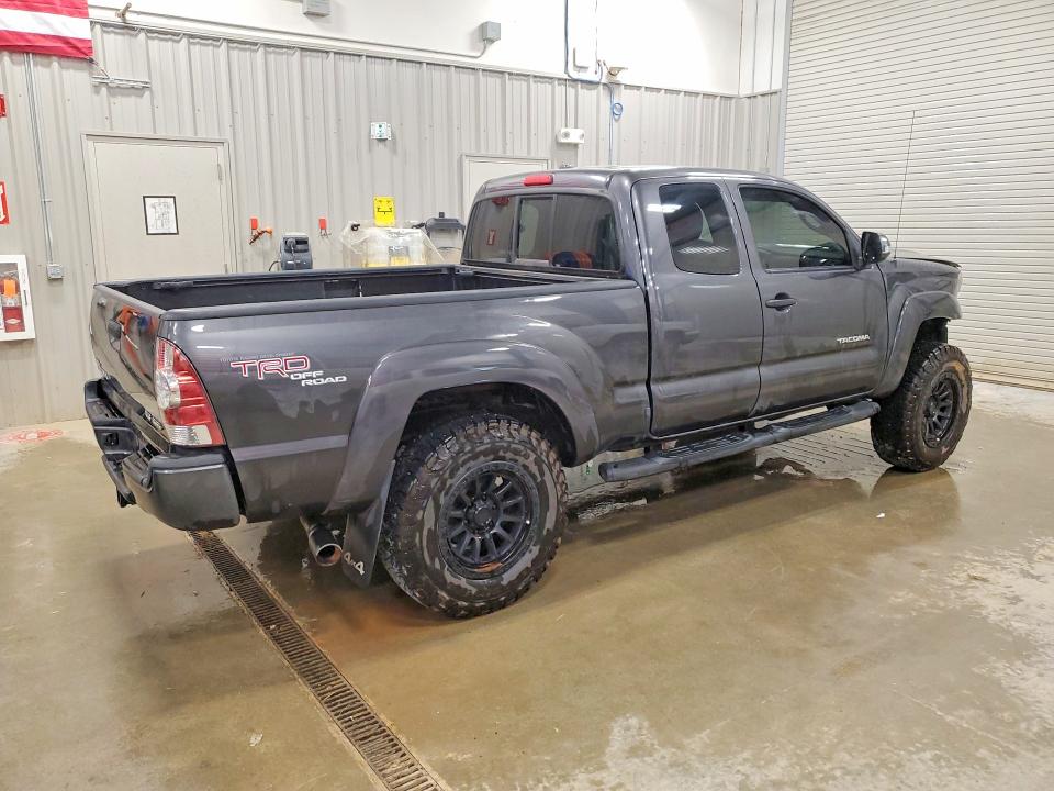 2010 Toyota Tacoma VIN 5TEUU4EN1AZ727165 COPART salvage auction — FRONT END, Wy - Certificate Of Title, sold $3,350 on 2026-07-22 (photo 3)