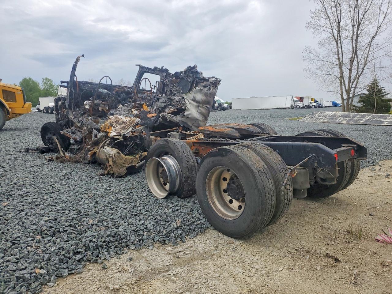2019 VIN 1XKYDP9X5KJ234460 COPART salvage auction — Burn, S1 - Salvage Title, sold $200 on 2026-09-25 (photo 3)