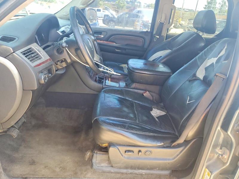 2008 Cadillac Escalade VIN 1GYEC63848R145075 COPART salvage auction — FRONT END, Sc - Cert Of Title-Salvage, sold $1,350 on 2026-07-03 (photo 7)