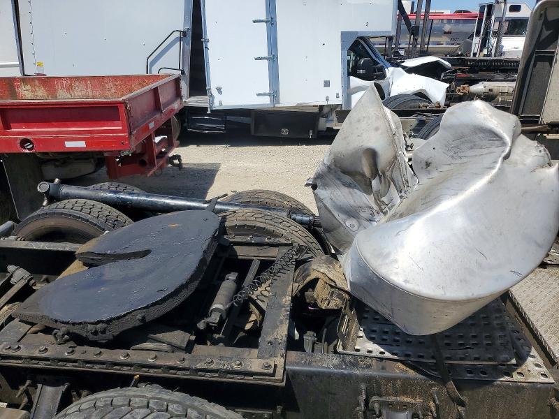 2024 Volvo Vn VIN 4V4NC9EJXRN624587 COPART salvage auction — ALL OVER, Ca - Salvage Certificate, sold $23,000 on 2026-09-10 (photo 9)