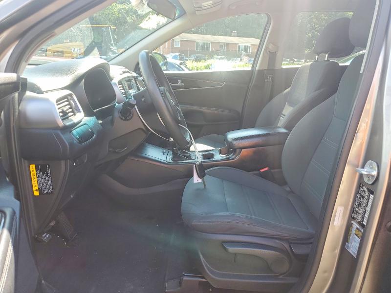 2016 Kia Sorento VIN 5XYPG4A35GG047913 COPART salvage auction — SIDE, Md - Cert Of Salvage > 75% Damage, sold $1,500 on 2026-07-09 (photo 7)