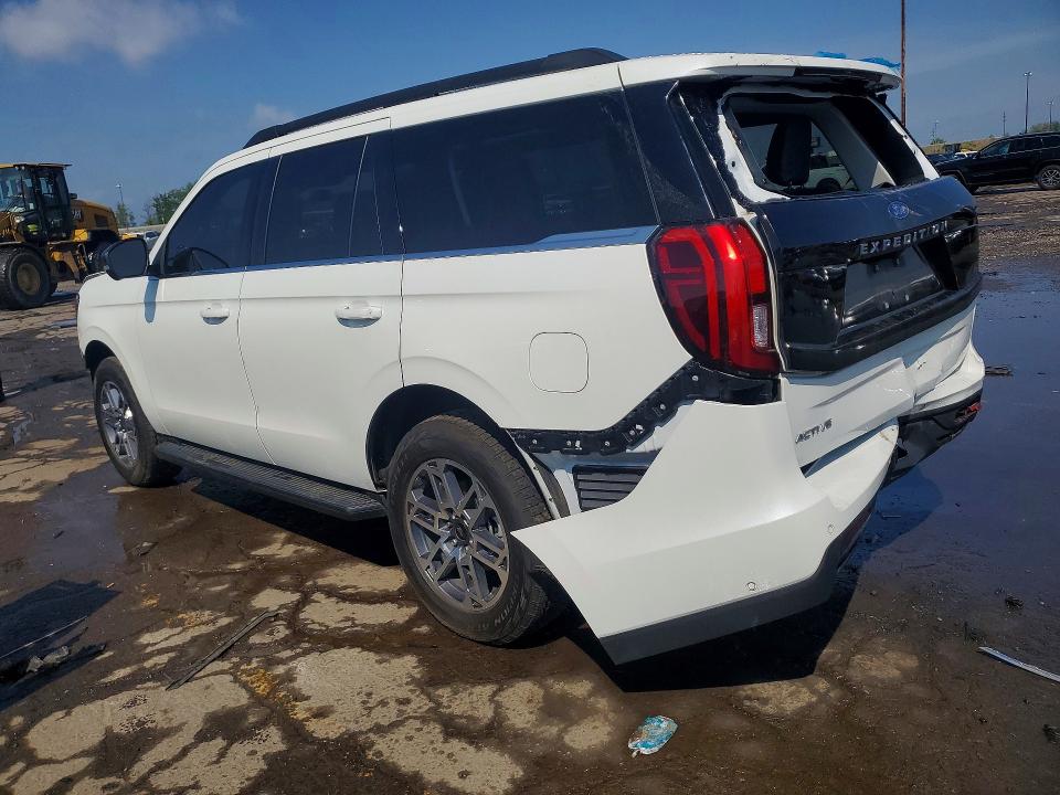 2025 Ford Expedition VIN 1FMJU1J88SEA05001 COPART salvage auction — FRONT END, Mi - Scrap Certificate Of Title, sold $18,000 on 2026-07-31 (photo 2)