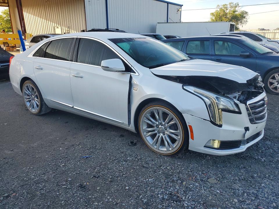 2019 Cadillac Xts VIN 2G61M5S32K9118298 COPART salvage auction — FRONT END, Fl - Cert Of Title Slvg Rebuildable, sold $4,300 on 2026-08-01 (photo 4)