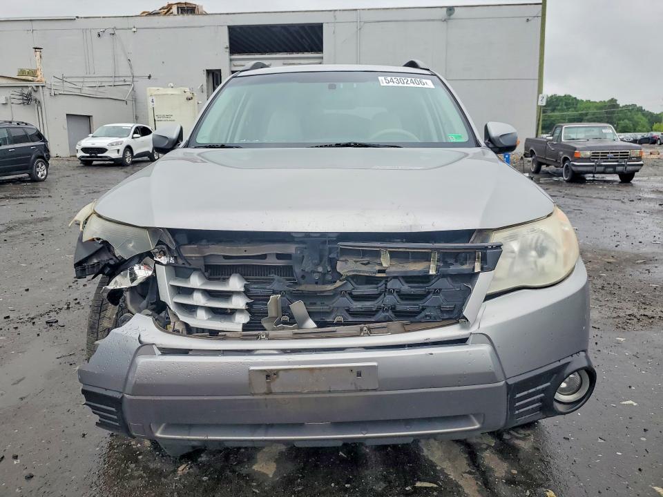 2011 Subaru Forester VIN JF2SHBDC5BH714150 COPART salvage auction — FRONT END, Va - Cert Of Title - Salvage, sold $350 on 2026-07-08 (photo 5)