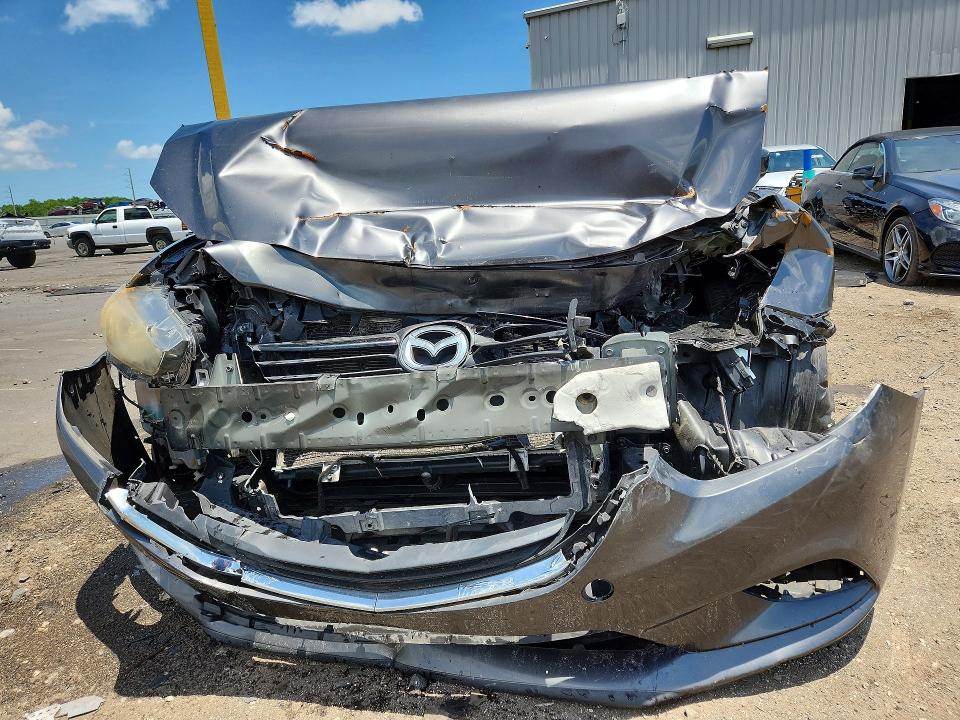 2017 Mazda 6 VIN JM1GL1V5XH1136044 COPART salvage auction — FRONT END, Fl - Certificate Of Title, sold $10 on 2026-07-07 (photo 5)