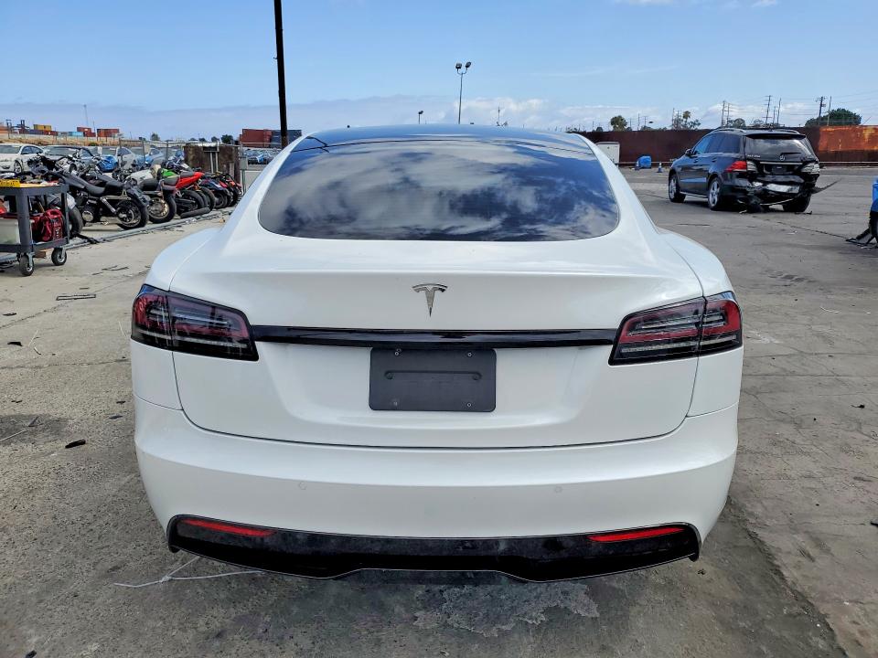 2022 Tesla Model s VIN 5YJSA1E56NF483003 COPART salvage auction — FRONT END, Ca - Salvage Certificate, sold $11,400 on 2026-07-22 (photo 6)