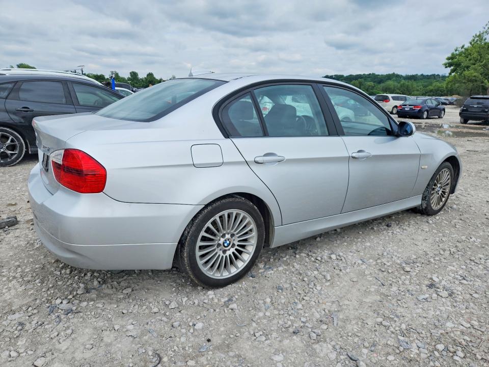 2006 BMW 3er VIN WBAVB17536NK36626 COPART salvage auction — SIDE, Il - Salvage Certificate, sold $975 on 2026-07-15 (photo 3)