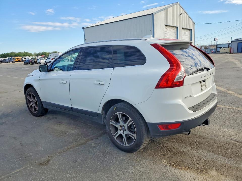 2012 Volvo Xc60 VIN YV4902DZ4C2310556 COPART salvage auction — FRONT END, ID - SALVAGE CERTIFICATE OF TITLE, sold $675 on 2026-07-09 (photo 2)