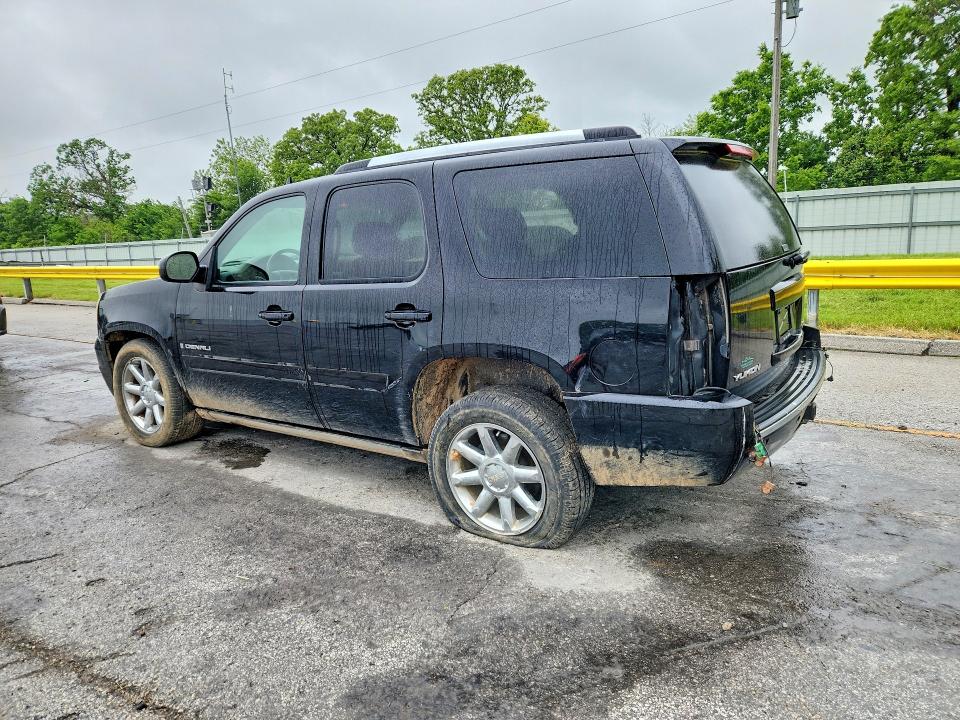 2008 Gmc Yukon VIN 1GKFK63898J126490 COPART salvage auction — FRONT END, Ks - Certificate Of Title (P), sold $500 on 2026-07-08 (photo 2)