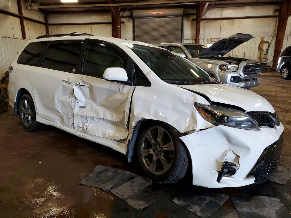 2018 Toyota VIN 5TDXZ3DC5JS918612 COPART salvage auction — FRONT END, Mi - Cert Of Title-Salvage Vehicle, sold $3,850 on 2026-07-17 (photo 4)